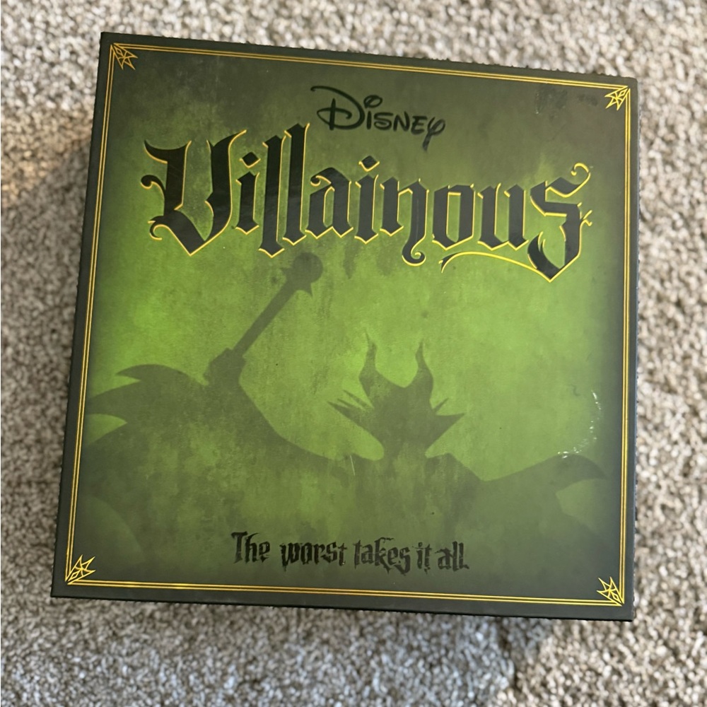 Disney villainous board game. Played once - EUC 

Pet free and smoke free home